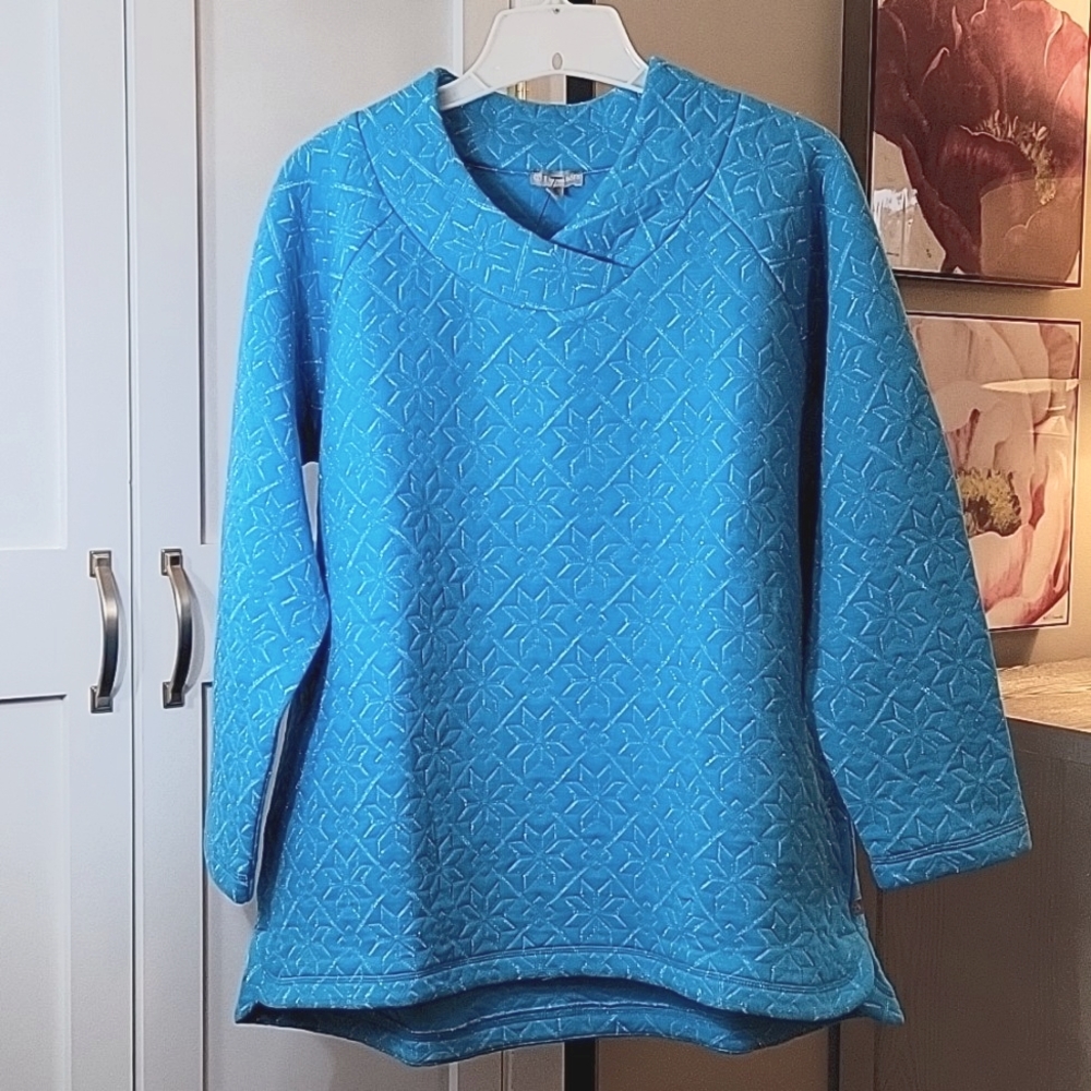 Talbots Snowflake Quilted Shimmer Wrap Neck Pullover Top Sweatshirt